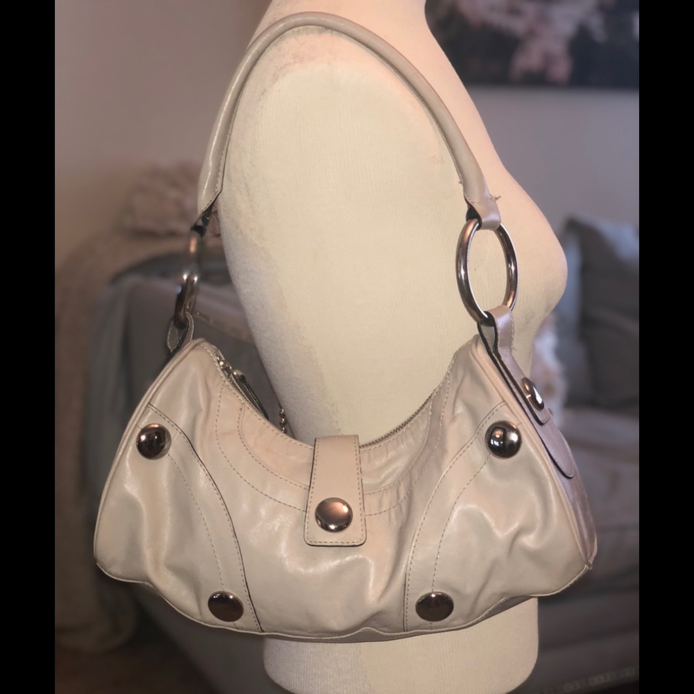Cream smooth leather purse.